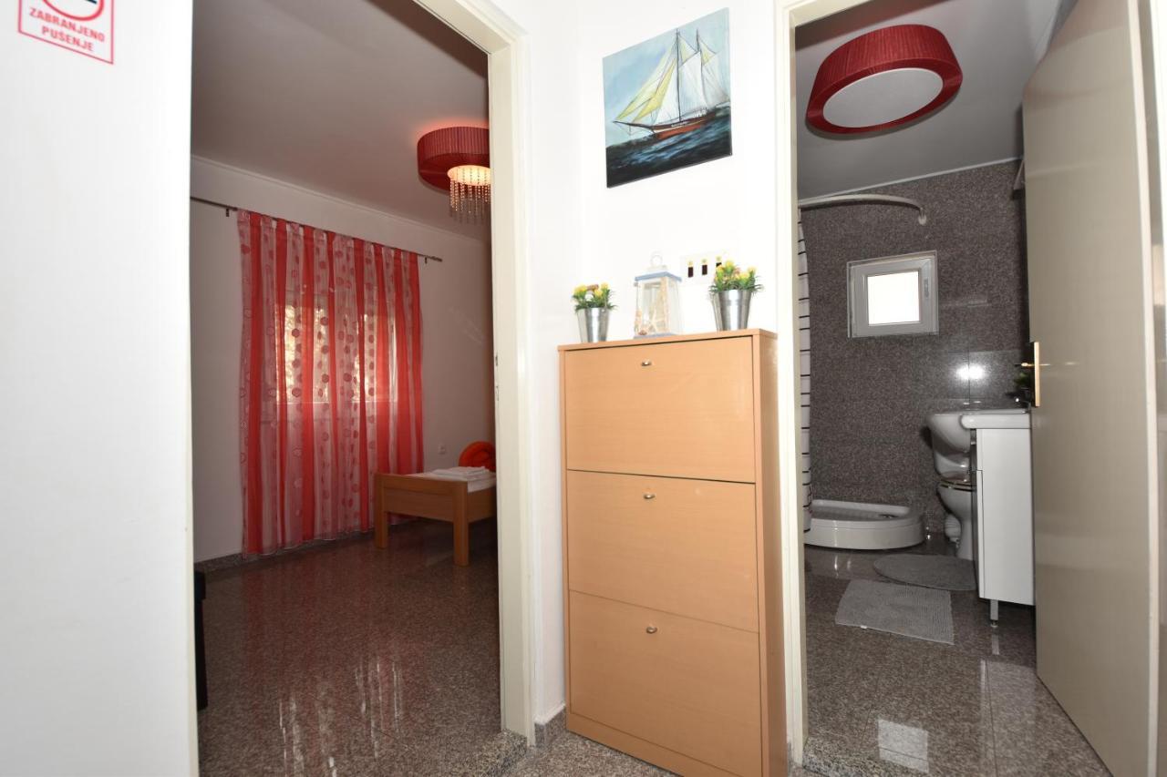 Apartment Jelena Ribarica Esterno foto